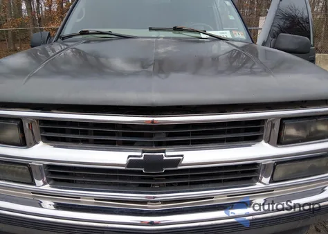 1999 Chevrolet Tahoe Ls из США, поврежденный, VIN 1GNEK13RXXJ521335